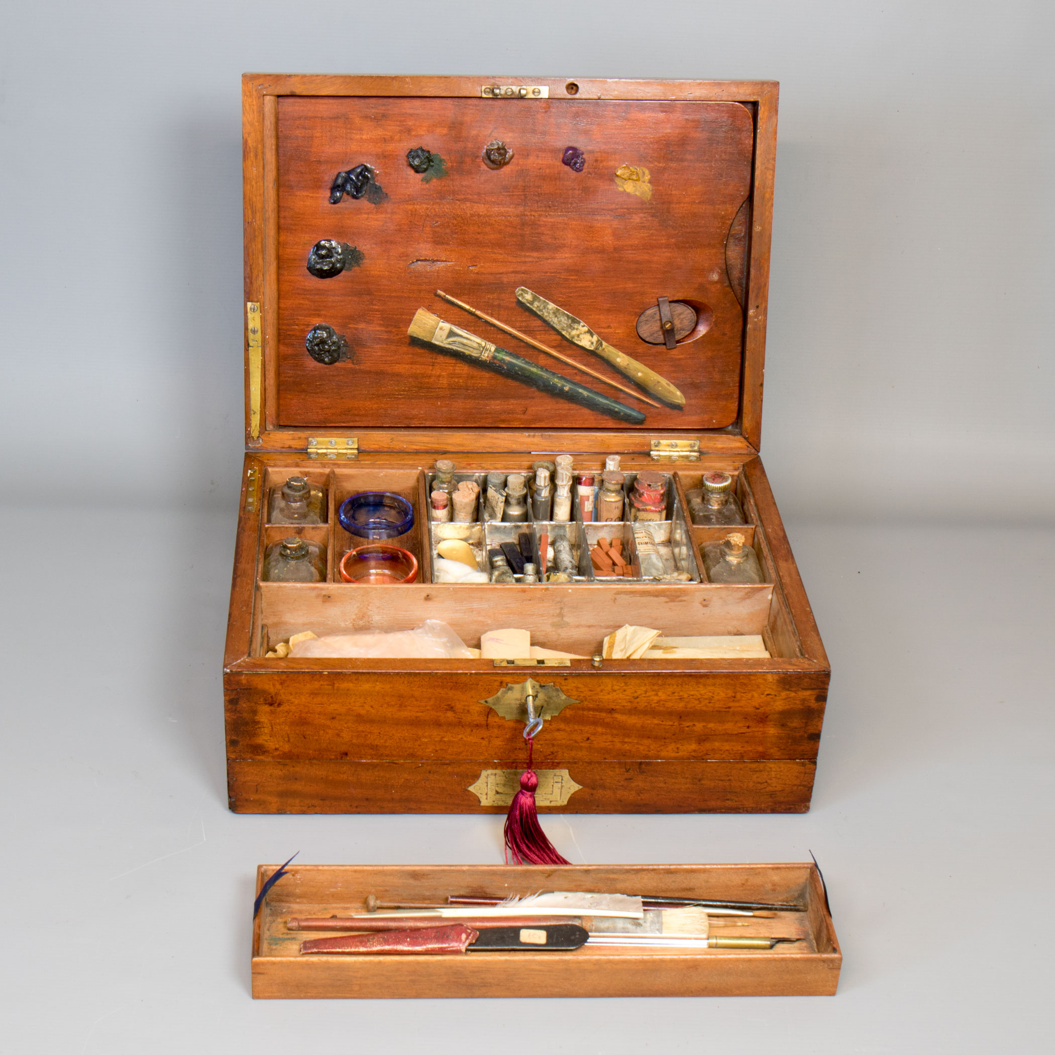 #9852 A Large Early 19th Century Mahogany Artist’s Paint Box. – Gerald ...
