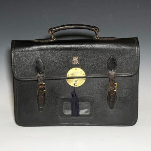 #10252 An Elizabeth II Black Leather Parliamentary Brief Case